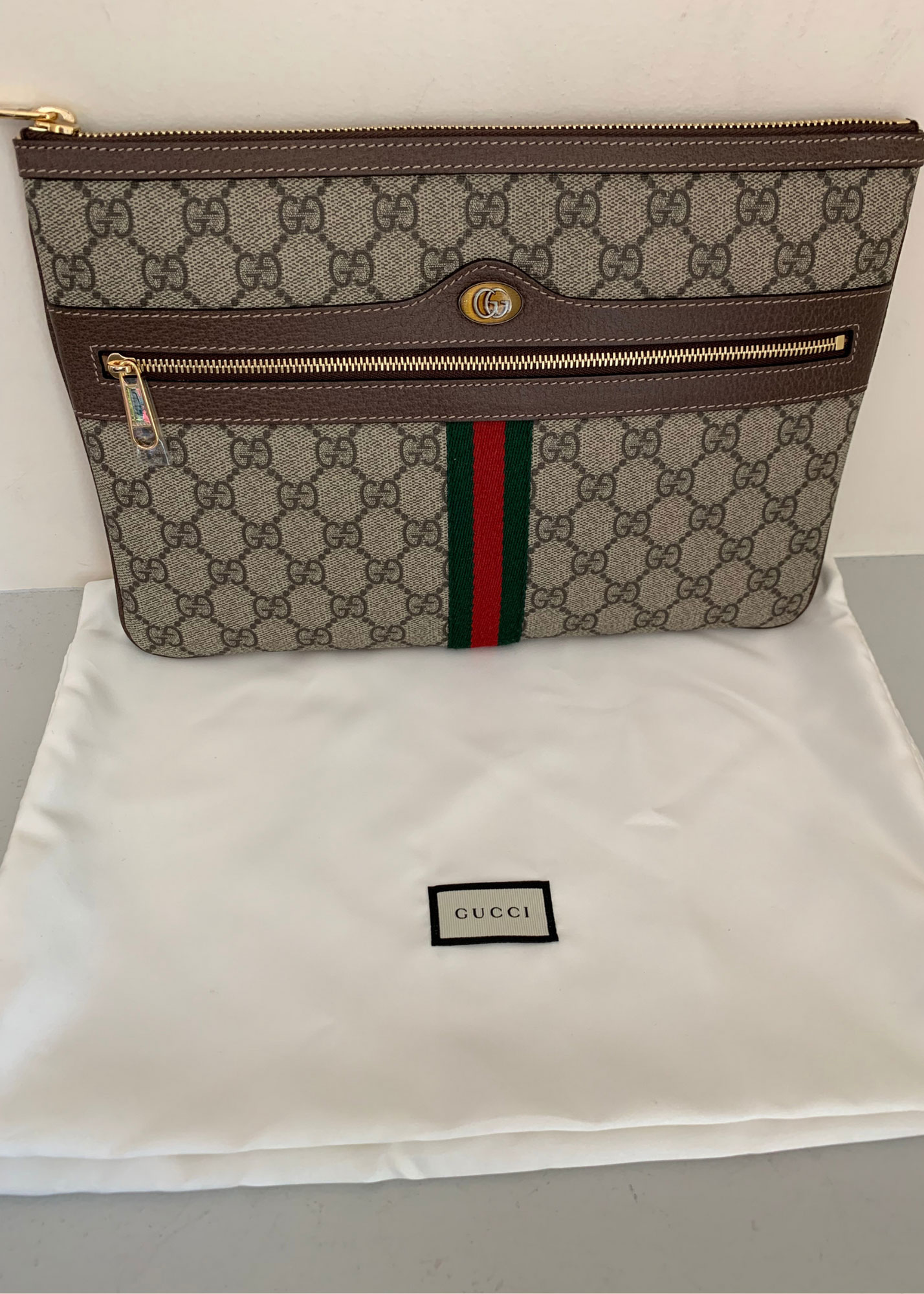 Gucci Ophidia GG Supreme Pouch NEW J adore Fashion Boutique